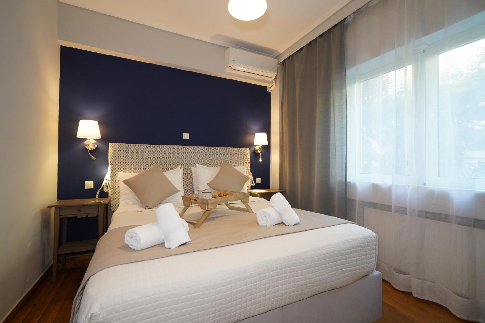 Garden Apartment Next To The Mall -Private Parking Афины Экстерьер фото