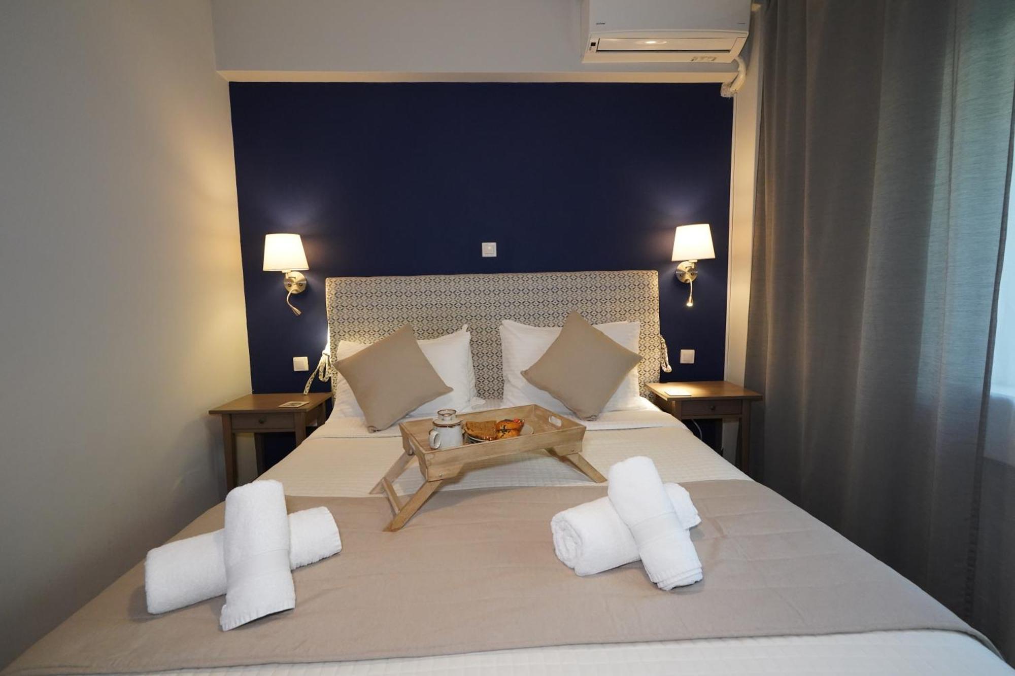 Garden Apartment Next To The Mall -Private Parking Афины Экстерьер фото