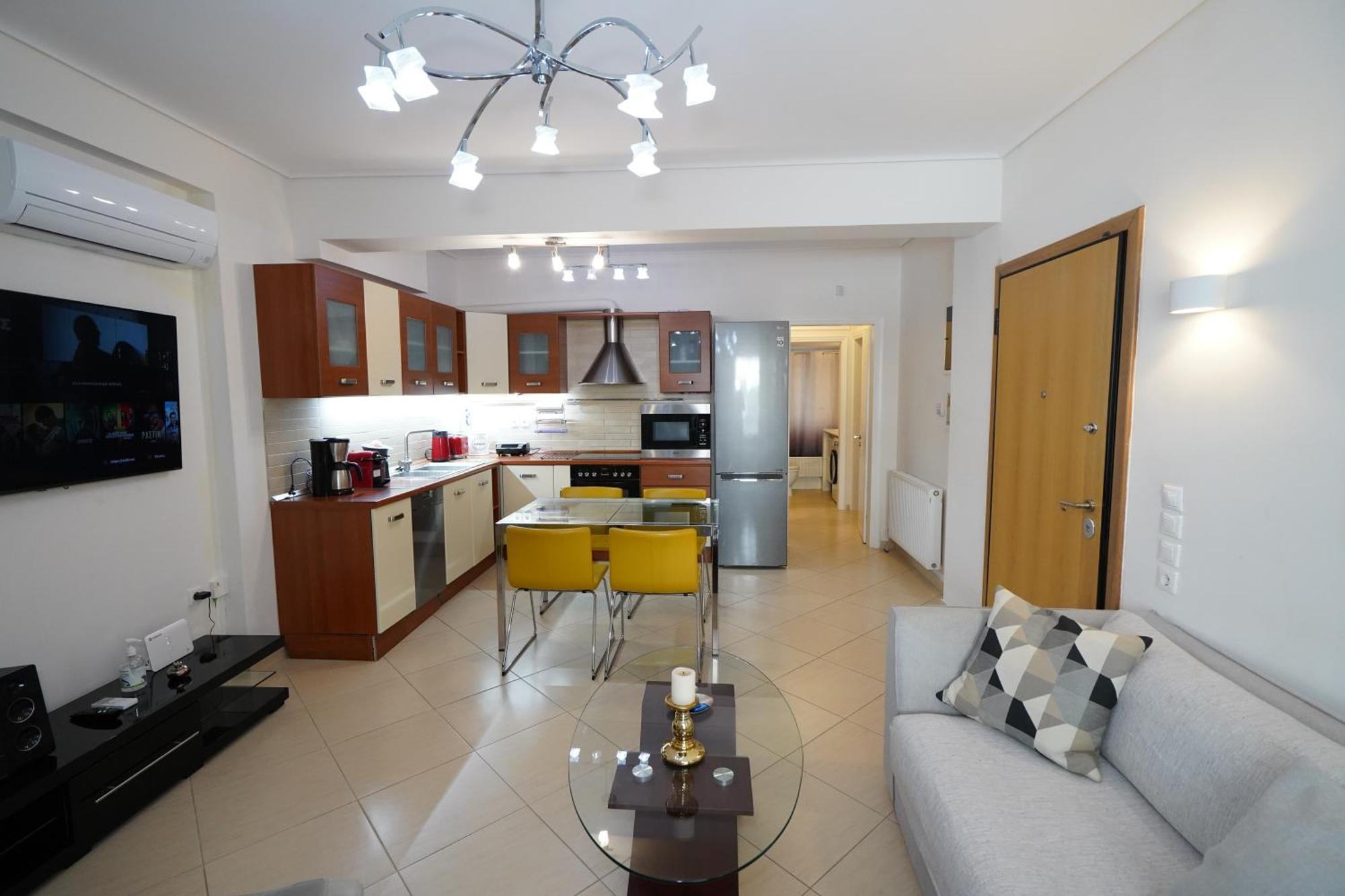 Garden Apartment Next To The Mall -Private Parking Афины Экстерьер фото